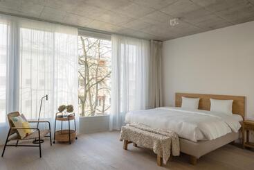 Wilmina Suites