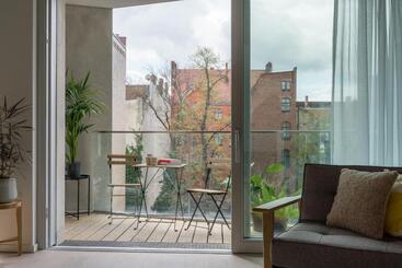 Wilmina Suites