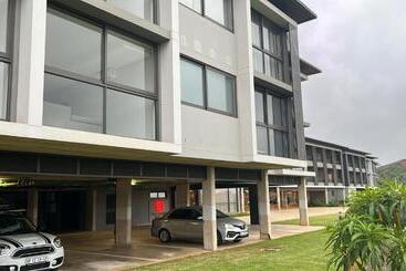 Zimbali Lakes Boulevard Suites   Unit 146