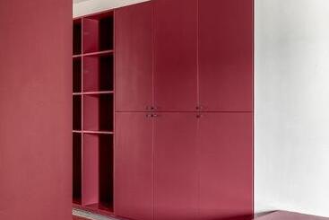 هاستل H Suite Inn