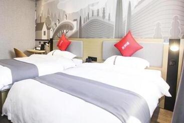 Chengke Hotel Shandong Jinan Zhangqiu District Zhangqiu Railway Station Yiwu Market
