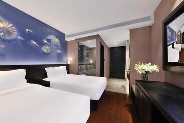 Crystal Orange Hotel   Shanghai The Bund Jinling East Road