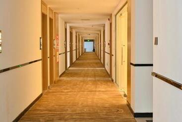 هتل City Comfort Inn Anshun West High Speed ​​railway Station Huangguoshu Street