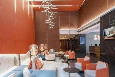 هتل Country Inn & Suites By Radisson Shantou 1981 The Mixc Railway Station