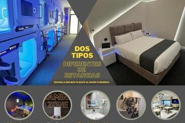 هتل کپسول Futurotel Sevilla