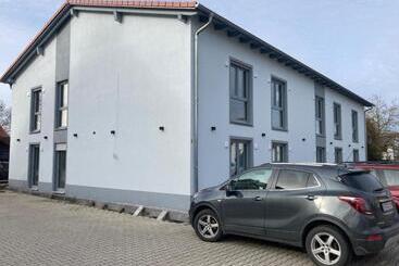 Hotell Gasthaus Karpfinger