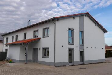 Hotell Gasthaus Karpfinger