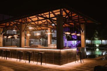 هتل Ramede Resort 라메디 리조트 보홀