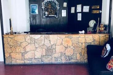 هتل Sanmiro Lodge