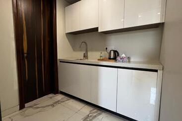 Hotel Hoften Sukh Vasa, Sector 51 Gurgaon