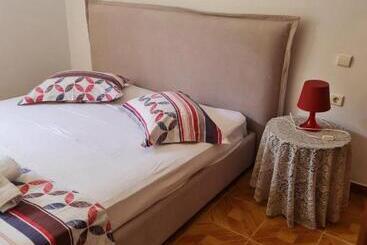 پانسیون Antigoni Bellavista Suites