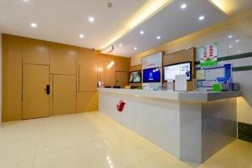Shell Hotel Zhejiang Jiaxing Youyi Street