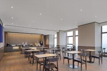 Hanting Hotel Anqing Wuyue Plaza