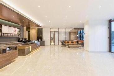 Hanting Hotel Bengbu South Railway Station