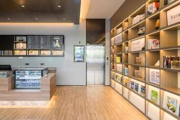Hanting Hotel Hai An Wenfeng Great World