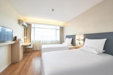 Hanting Hotel Jinan Dikou Road Long Distance Bus Terminal