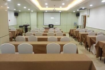 Hanting Hotel Jinan Dikou Road Long Distance Bus Terminal