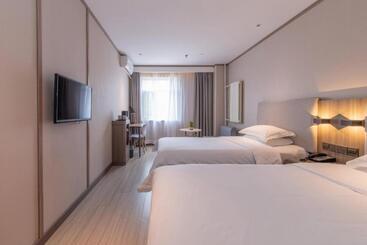 Hanting Hotel Jinan Dikou Road Long Distance Bus Terminal