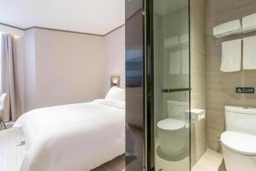 Hanting Hotel Yichun Economic Development Zone