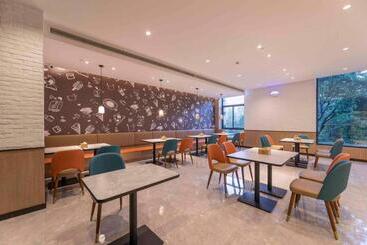 Hanting Hotel Zhoushan New City