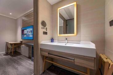 Hanting Hotel Zhoushan New City