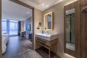 Hanting Hotel Zhoushan New City