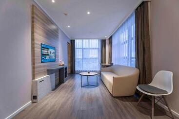 Hanting Hotel Zhoushan New City