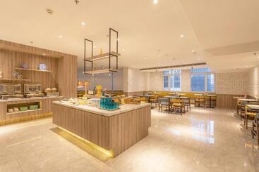 Hanting Premium Hotel Shenyang Hunnan Aoti Center