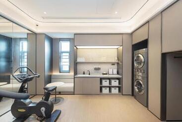 Ji Hotel Shanghai Bao An Road Metro Station