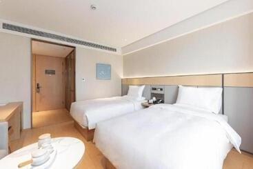 Ji Hotel Shanghai University Tacheng Road
