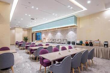 Lavande Hotel Tianjin Huayuan