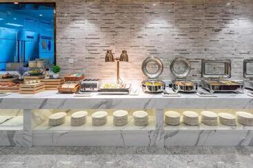 Lavande Hotel Tianjin Huayuan