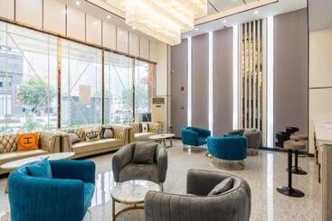 Starway Hotel Anshun Huangguoshu Street Anshun College