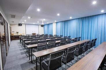 Starway Hotel Changzhou Xinbei Wanda