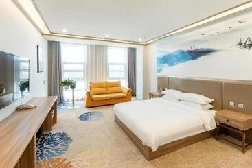 Starway Hotel Chifeng Wanda Plaza