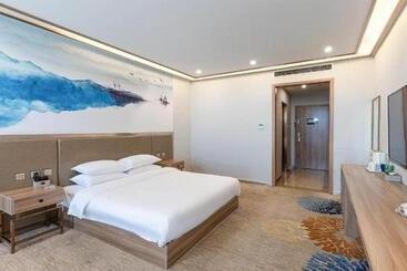 Starway Hotel Chifeng Wanda Plaza