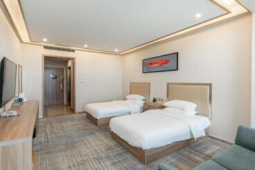 Starway Hotel Chifeng Wanda Plaza