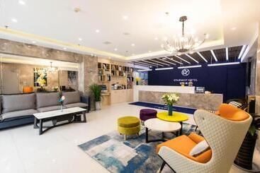 Starway Hotel Linyi University