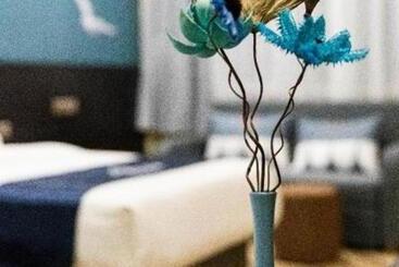 Starway Hotel Linyi University