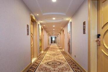 Venus International Hotel Heilongjiang Qiqihar Longhua Road Middle Ring Dashan New Market