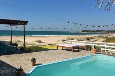 Lehani Beach Hostel