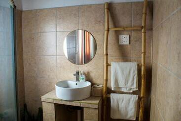 Lehani Beach Hostel