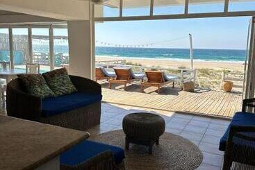 Lehani Beach Hostel