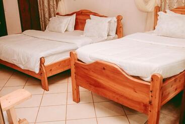 ベッドアンドブレックファースト Ngorongoro Camp And Lodge