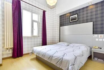 City 118 Hotel Qingdao Licang Pedestrian Street