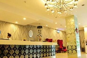 City 118 Hotel Qingdao Licang Pedestrian Street