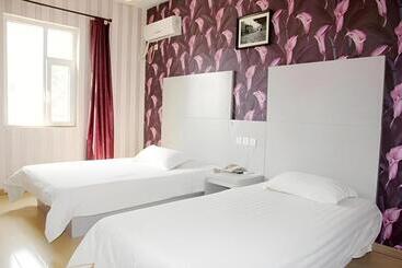 City 118 Hotel Qingdao Licang Pedestrian Street