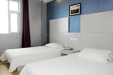 City 118 Hotel Qingdao Licang Pedestrian Street