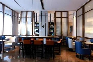 Echarm Hotel Changsha Window Of The World Broadcasting And Exhibition Center
