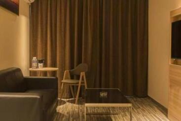 هتل City Comfort Inn Anyang Railway Station